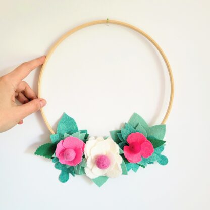 Couronne de fleurs roses – Image 5