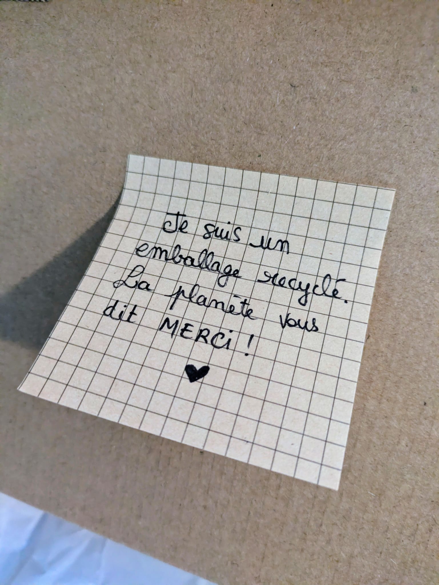 Emballages recyclés et éco-responsables : l’engagement de l’Atelier Jocha