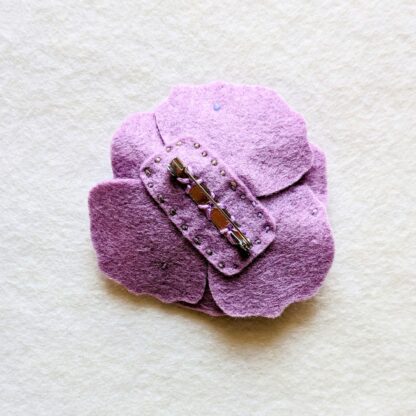 Broche violette fleur atelier jocha