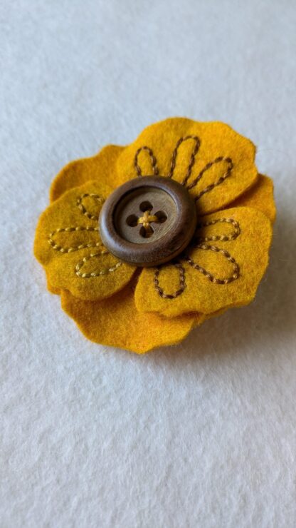 Broche curry bouton vintage – Image 5