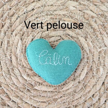 Calin de poche création en feutrine de laine brodée à la main par l'Atelier Jocha