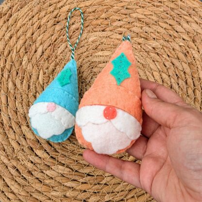 Elfe de Noël suspension en feutrine par l'Atelier Jocha