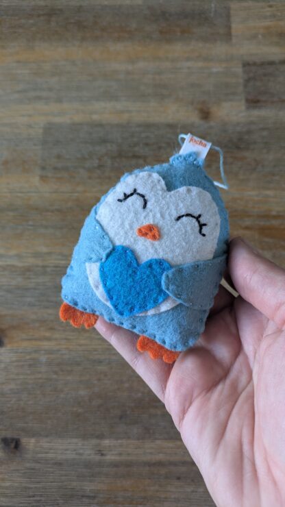 Pingouin cœur bleu – Image 5